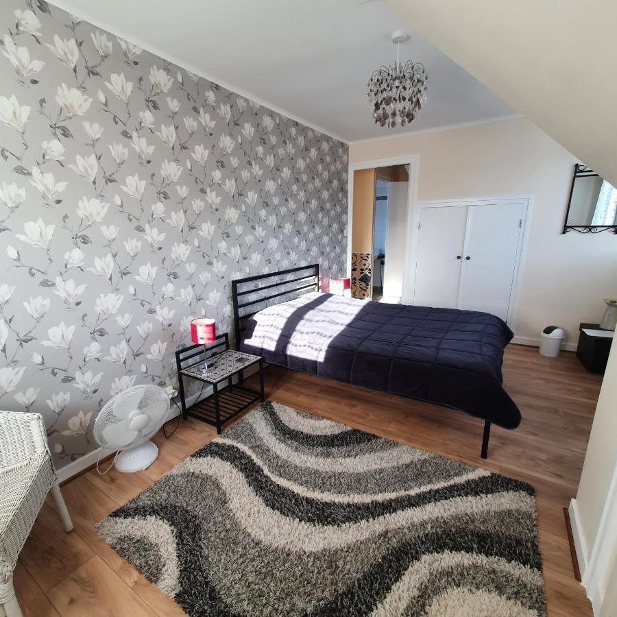 Chambres Dhotes Numero 1 Шатолен Экстерьер фото