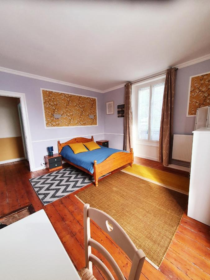 Chambres Dhotes Numero 1 Шатолен Экстерьер фото